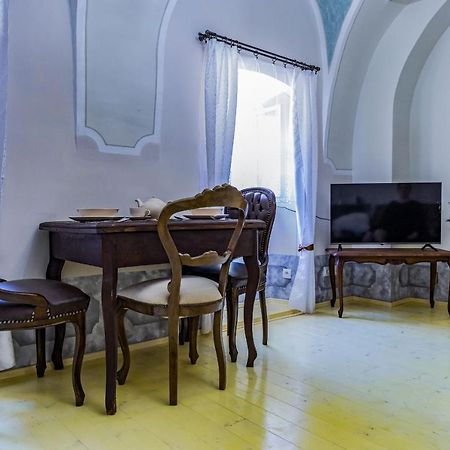 Apartman Charlotte V Dome So Studnou Na Streche Banská Štiavnica Extérieur photo